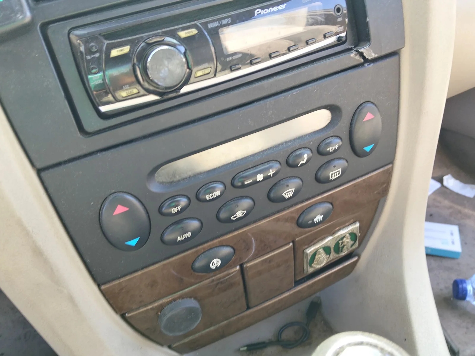 Foto de MANDO CALEFACCION / AIRE ACONDICIONADO MG ROVER ROVER 75 (RJ) 2.0 16V CDT (116 CV / 85 KW)