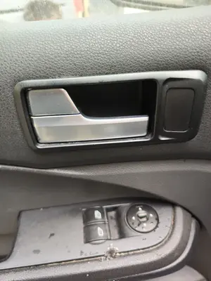 Foto de MANETA INTERIOR DELANTERA IZQUIERDA FORD FOCUS C-MAX (CAP)(2003) 1.6 TDCi CAT (109 CV / 80 KW) referencia 1470113