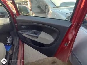 Foto de RETENEDOR PUERTA FIAT GRANDE PUNTO (199) 1.4 CAT (78 CV / 57 KW)