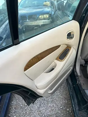 Foto de MANDO ELEVALUNAS TRASERO IZQUIERDO JAGUAR S-TYPE (03.1999) 3.0 V6 24V CAT (238 CV / 175 KW)