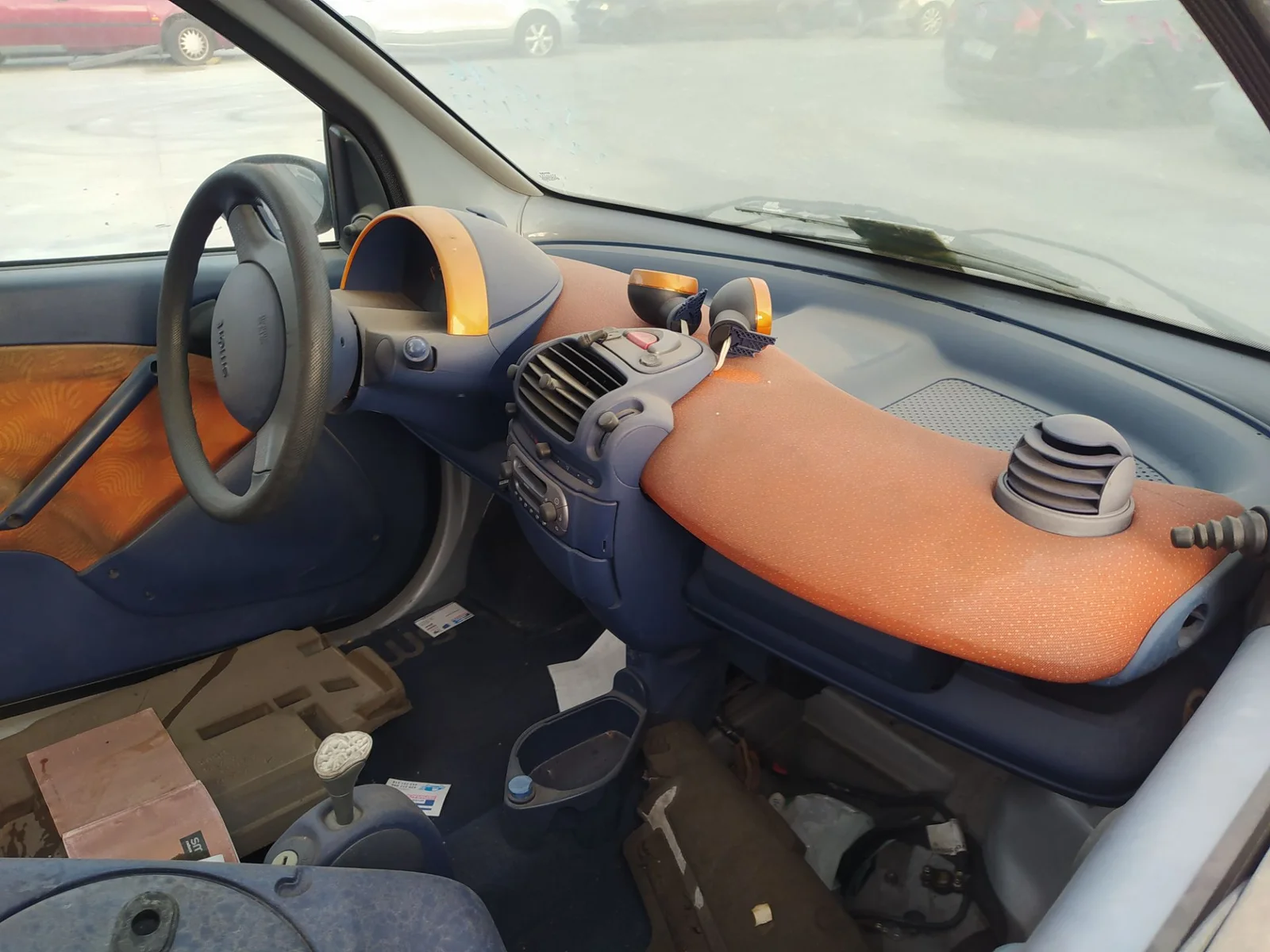 Foto de CALEFACCION ENTERA NORMAL SMART CITY-COUPE 0.6 Turbo CAT (54 CV / 40 KW)