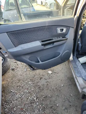 Foto de ELEVALUNAS TRASERO IZQUIERDO KIA CARENS (RS) 1.8 16V CAT (126 CV / 93 KW) referencia 0K2FA7356XA