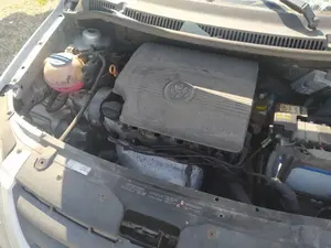 Foto de TUBOS AIRE ACONDICIONADO VOLKSWAGEN FOX (5Z1)(04.2005) 1.4  (75 CV / 55 KW)