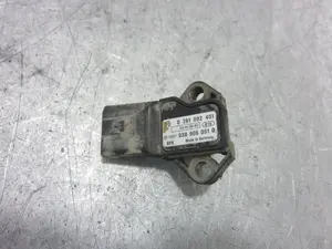 Foto de SENSOR PRESION AUDI 100 AVANT (C4) 2.3  (133 CV / 98 KW) referencia 0281002401