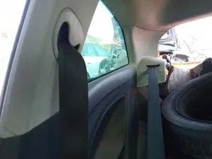 Foto de CINTURON SEGURIDAD DELANTERO DERECHO SEAT IBIZA SC (6J1) 1.9 TDI (90 CV / 66 KW) referencia 6153342