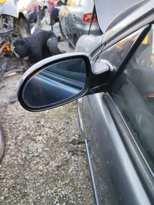 Foto de RETROVISOR IZQUIERDO CITROEN C5 BERLINA 2.0 HDi (109 CV / 80 KW) referencia 8149HX foto 2