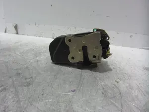 Foto de CERRADURA PUERTA DELANTERA DERECHA