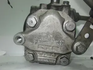 Foto de BOMBA SERVODIRECCION FORD FIESTA (CBK) 1.4 TDCi CAT (68 CV / 50 KW) referencia 256C3A696 foto 6