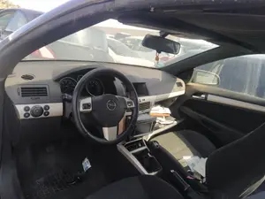 Foto de MANDO INTERMITENTES OPEL ASTRA H TWIN TOP 1.8 16V (140 CV / 103 KW)