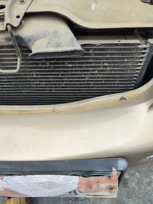 Foto de CONDENSADOR / RADIADOR  AIRE ACONDICIONADO JAGUAR X-TYPE 2.1 V6 24V CAT (156 CV / 115 KW) referencia C2S 43484