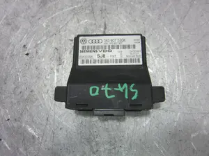 Foto de MODULO ELECTRONICO VOLKSWAGEN TOURAN (1T2) 1.9 TDI (105 CV / 77 KW) referencia 1K0907530K