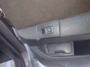 Foto de MANDO ELEVALUNAS TRASERO DERECHO BMW SERIE X5 (E53) 3.0 Turbodiesel CAT (218 CV / 160 KW)