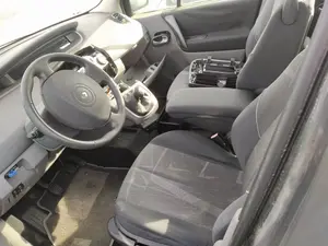 Foto de CINTURON SEGURIDAD DELANTERO DERECHO