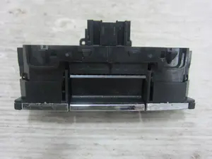 Foto de PALANCA FRENO SKODA SUPERB COMBI (3V5) 2.0 TDI (190 CV / 140 KW) referencia 3V0927225B foto 6