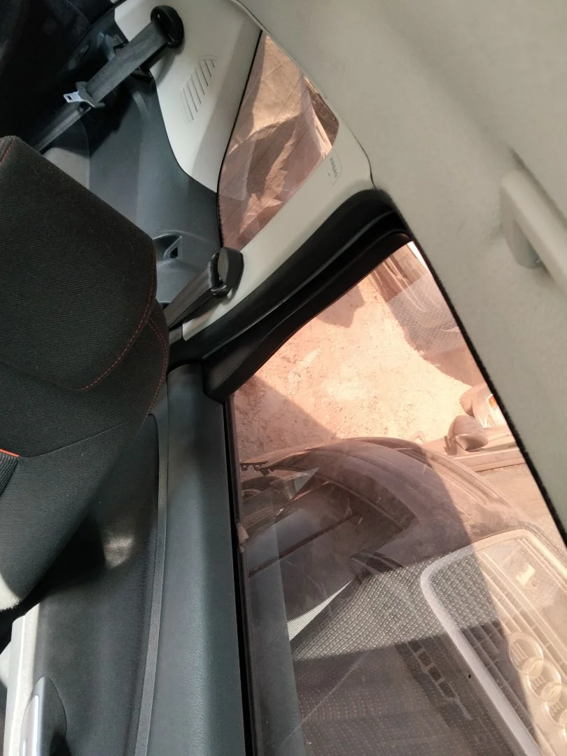 Foto de CINTURON SEGURIDAD TRASERO IZQUIERDO FORD S-MAX (CA1) 2.0 TDCi CAT (131 CV / 96 KW)