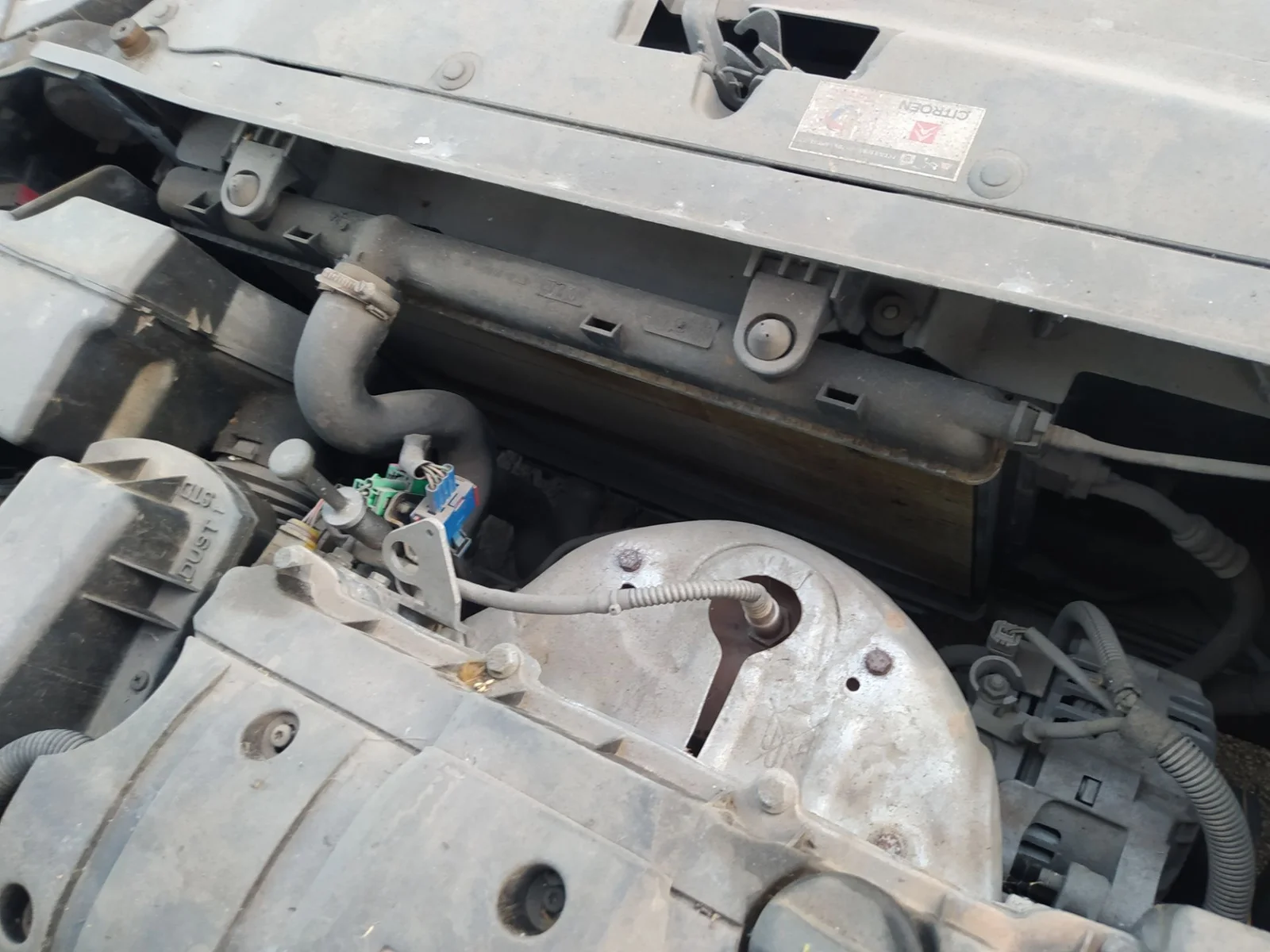 Foto de RADIADOR AGUA CITROEN C4 COUPE 1.6 16V CAT (NFU / TU5JP4) (109 CV / 80 KW) referencia 1330Y6