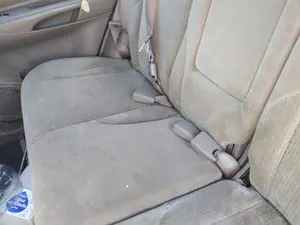 Foto de ENGANCHE CINTURON TRASERO IZQUIERDO HYUNDAI TUCSON (JM) 2.0 CRDi CAT (113 CV / 83 KW)