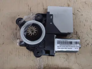 Foto de MOTOR ELEVALUNAS DELANTERO DERECHO FORD KUGA (CBV) 2.0 TDCi CAT (140 CV / 103 KW) referencia 7MST14B533CE