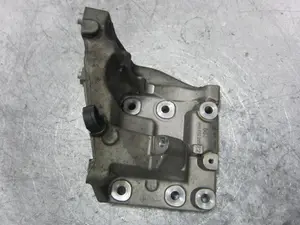 Foto de SOPORTE MOTOR PORSCHE PANAMERA (TIPO 970) referencia 94810222522