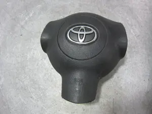 Foto de AIRBAG DELANTERO IZQUIERDO TOYOTA COROLLA (E12) 2.0 Turbodiesel CAT (110 CV / 81 KW) referencia 4513002270