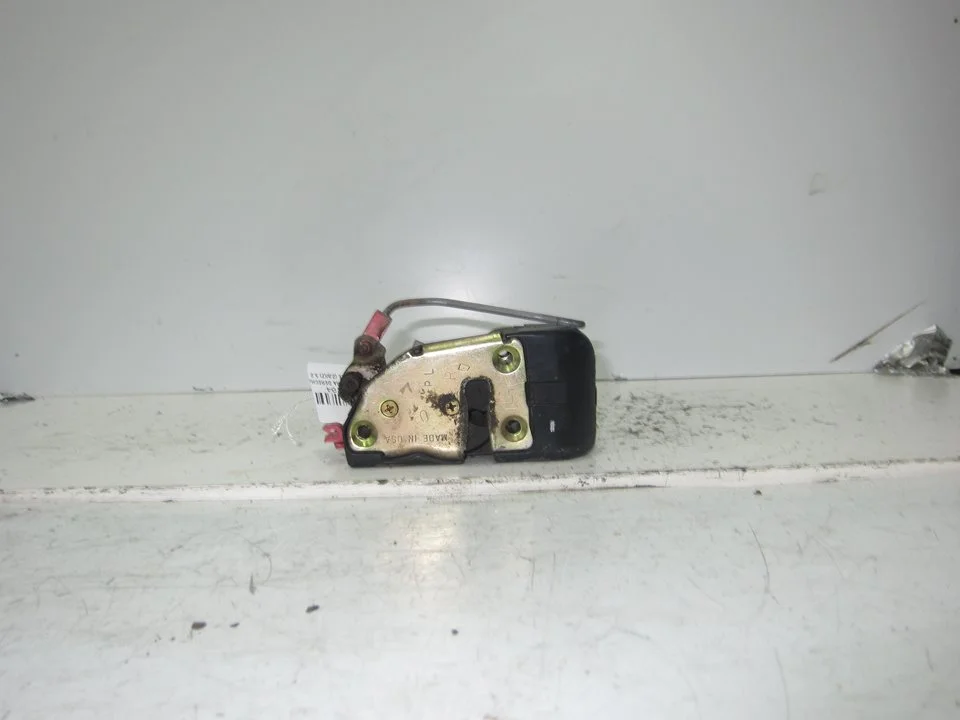 Foto de CERRADURA PUERTA DELANTERA DERECHA CHRYSLER JEEP GR.CHEROKEE (ZJ)/(Z) 5.2 V8 CAT (212 CV / 156 KW)