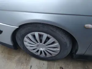 Foto de BRAZO SUSPENSION DELANTERO IZQUIERDO CITROEN C5 BERLINA 2.0 HDi (109 CV / 80 KW)