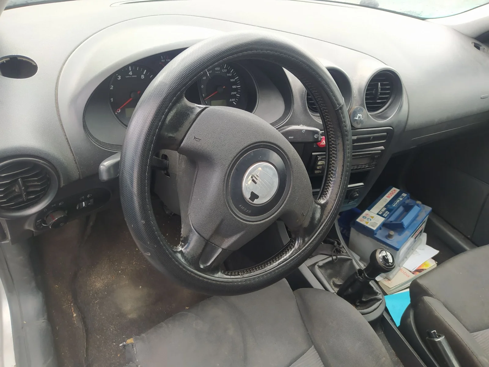 Foto de AIRBAG DELANTERO IZQUIERDO SEAT CORDOBA BERLINA (6L2) 1.4 16V (101 CV / 74 KW) referencia 6L0858560D FKZ