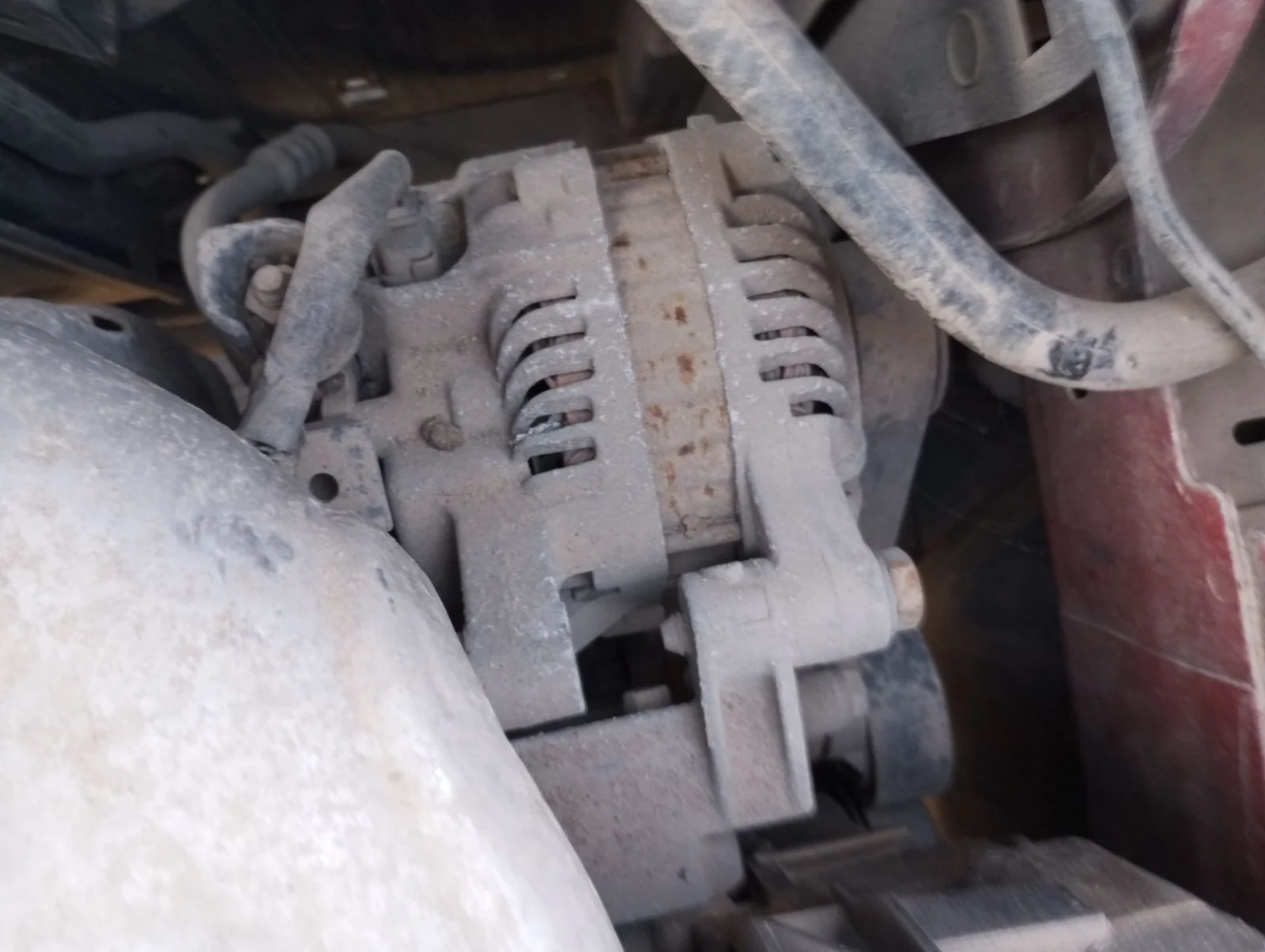 Foto de ALTERNADOR CITROEN C2 1.4 (73 CV / 54 KW) referencia 57056C