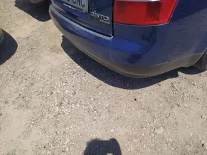Foto de REFUERZO PARAGOLPES TRASERO AUDI A4 BERLINA (8E) 2.5 V6 24V TDI (180 CV / 132 KW)
