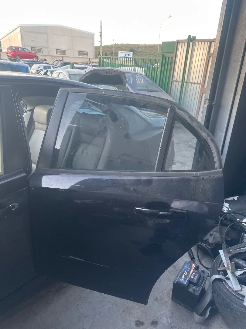 Foto de PUERTA TRASERA IZQUIERDA SAAB 9-3 BERLINA 1.9 TiD CAT (150 CV / 110 KW) referencia 12780338
