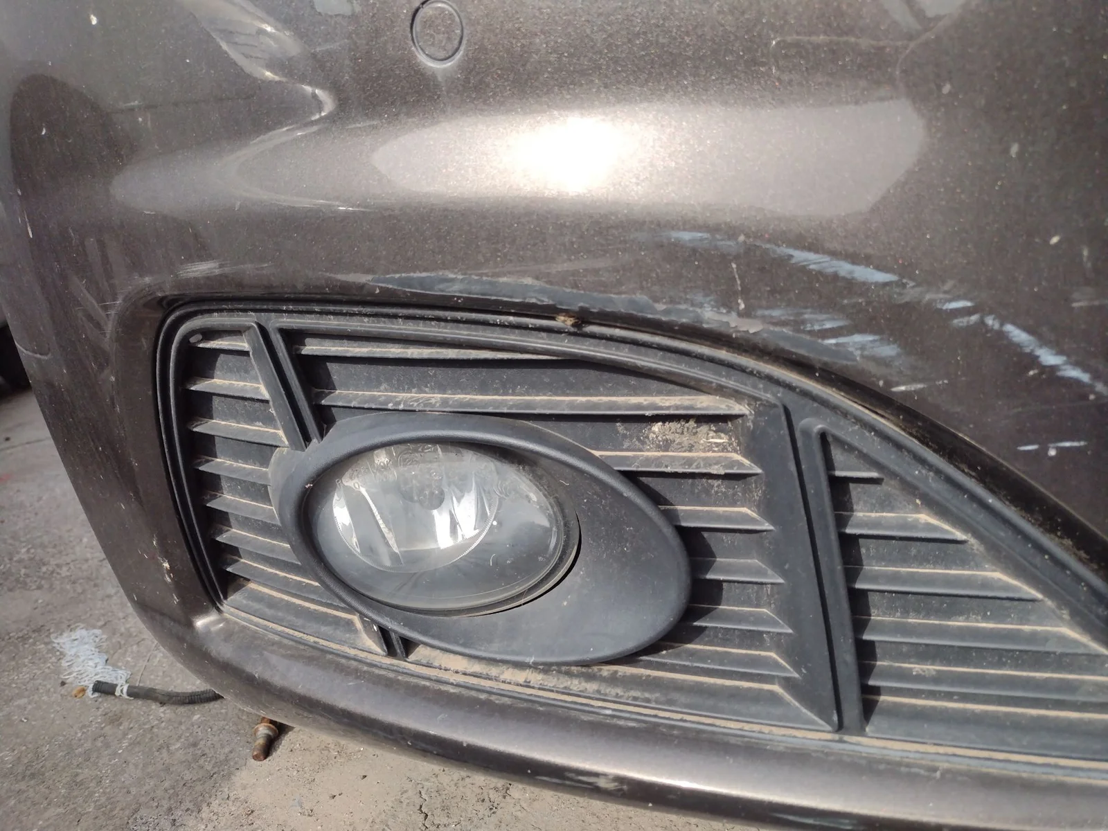 Foto de FARO ANTINIEBLA DERECHO SEAT ALHAMBRA (710) 2.0 TDI (140 CV / 103 KW) referencia 5K0941700F