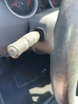 Foto de MANDO INTERMITENTES RENAULT MEGANE II BERLINA 5P 1.5 dCi Diesel (106 CV / 78 KW)