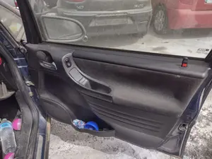 Foto de CERRADURA PUERTA DELANTERA DERECHA OPEL ZAFIRA A 2.0 DTI (101 CV / 74 KW) referencia 24444016