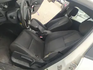 Foto de ASIENTO DELANTERO IZQUIERDO RENAULT MEGANE III BERLINA 5P 1.5 dCi Diesel CAT (86 CV / 63 KW)