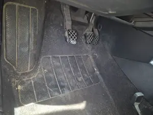 Foto de PEDAL EMBRAGUE SKODA FABIA COMBI (6Y5) 1.9 TDI (101 CV / 74 KW)