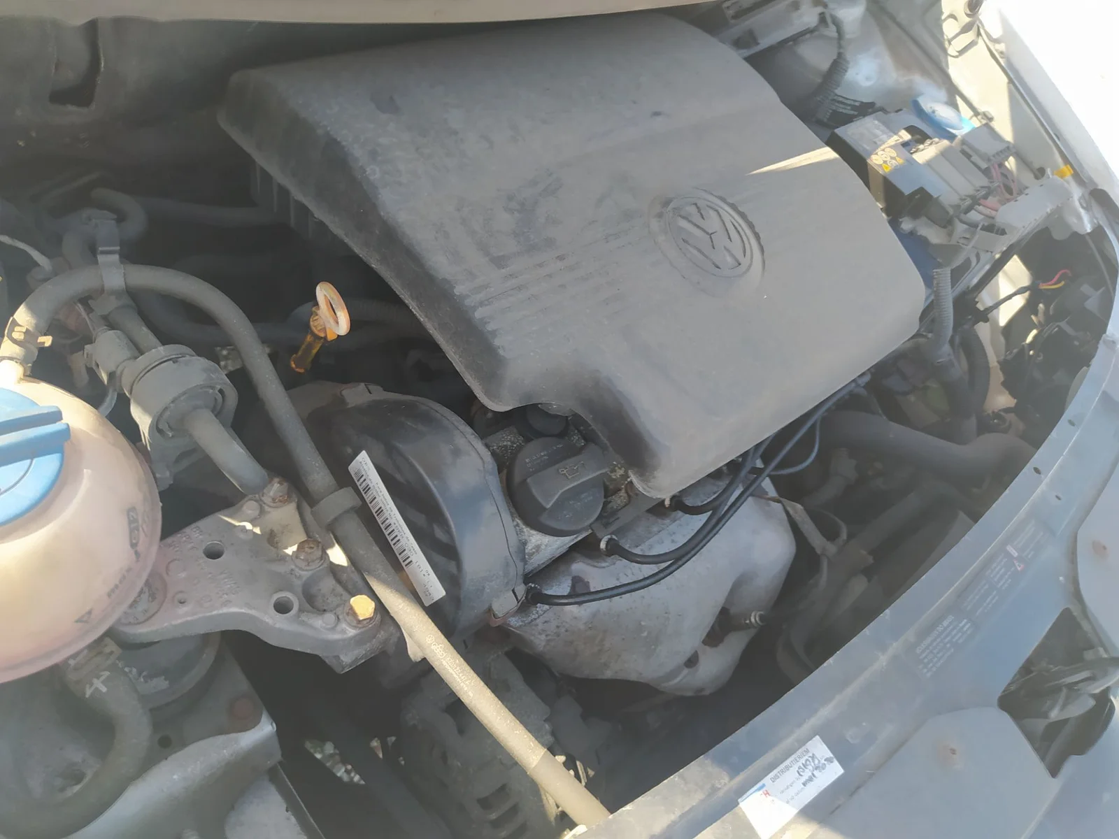 Foto de PUNTA CHASIS DELANTERA VOLKSWAGEN FOX (5Z1)(04.2005) 1.4 (75 CV / 55 KW)