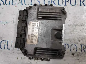 Foto de CENTRALITA MOTOR UCE RENAULT SCENIC II (JM) 1.9 dCi Diesel (120 CV / 88 KW) referencia 0281011390