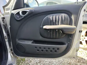 Foto de GUARNECIDO PUERTA DELANTERA DERECHA CHRYSLER PT CRUISER 2.2 CRD CAT (121 CV / 89 KW) referencia 1GB62XDVAA