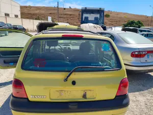 Foto de PORTON TRASERO RENAULT TWINGO I (C06) 1.2  (75 CV / 55 KW) referencia 7751472319