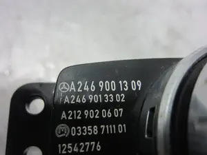 Foto de MANDO MULTIFUNCION MERCEDES-BENZ CLASE GLA (BM 156) 2.1 CDI CAT (136 CV / 100 KW) referencia A2469001309 foto 4