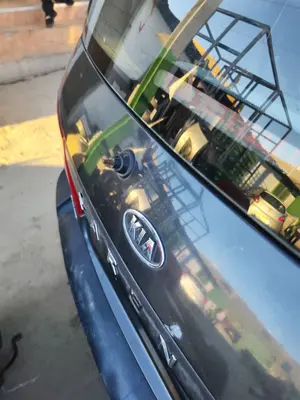 Foto de MOTOR LIMPIA TRASERO KIA CARENS (RS) 2.0 Turbodiesel CAT (113 CV / 83 KW)