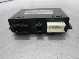 Foto de MODULO ELECTRONICO PEUGEOT 407 COUPÉ referencia 9649604380 foto 6