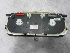 Foto de CUADRO INSTRUMENTOS RENAULT LAGUNA II (BG0) 1.9 dCi Diesel CAT (101 CV / 74 KW) referencia 8200170297 foto 4