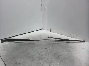 Foto de BRAZO LIMPIA DELANTERO DERECHO