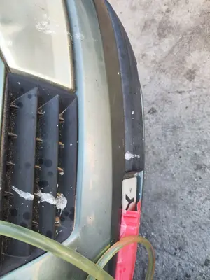Foto de REFUERZO PARAGOLPES DELANTERO RENAULT MEGANE II BERLINA 5P 1.5 dCi Diesel (101 CV / 74 KW)