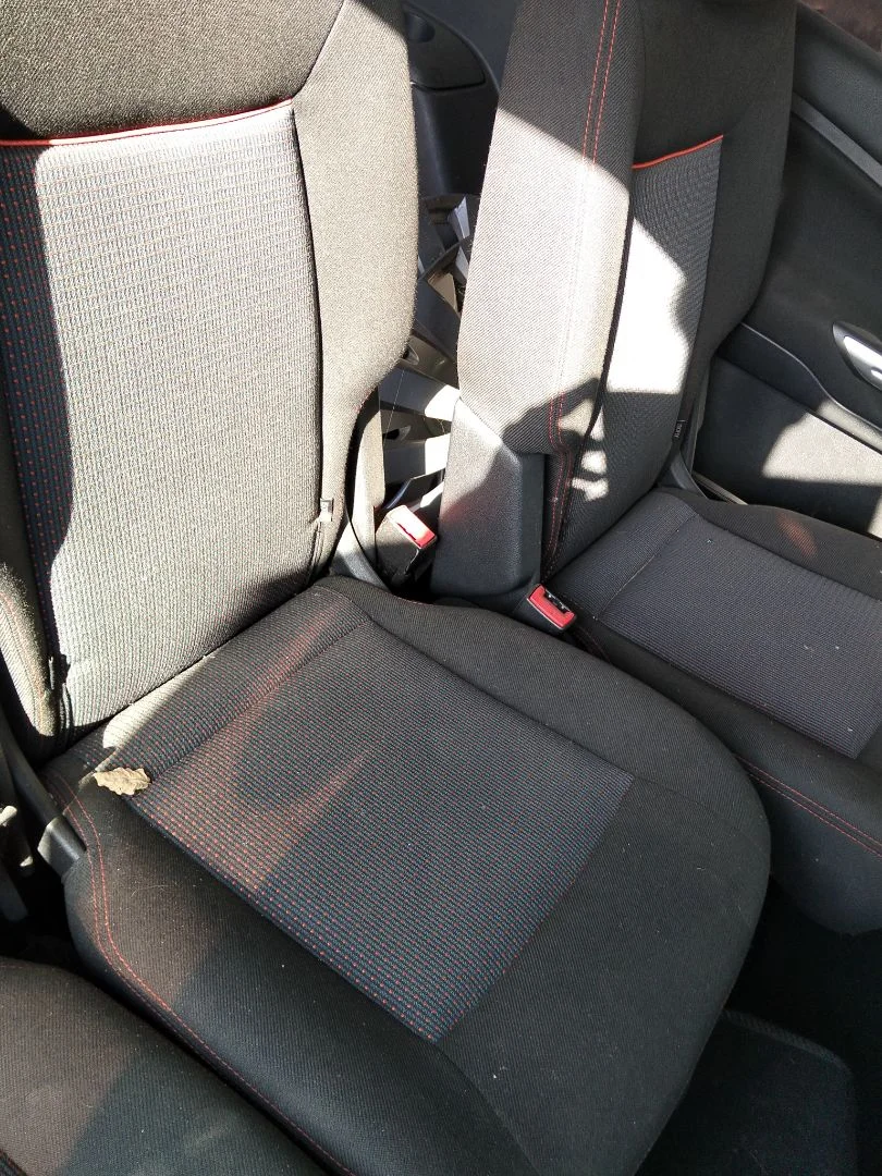 Foto de ENGANCHE CINTURON TRASERO CENTRAL FORD S-MAX (CA1) 2.0 TDCi CAT (131 CV / 96 KW)