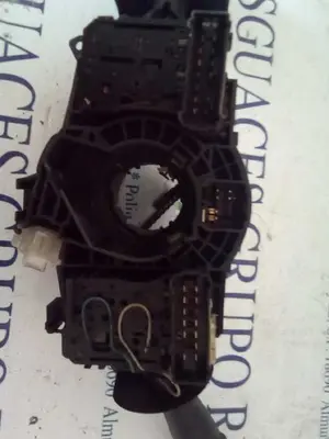 Foto de MANDO MULTIFUNCION NISSAN INTERSTAR (X70) 2.5 dCi Diesel CAT (114 CV / 84 KW) referencia 8200199519 foto 2