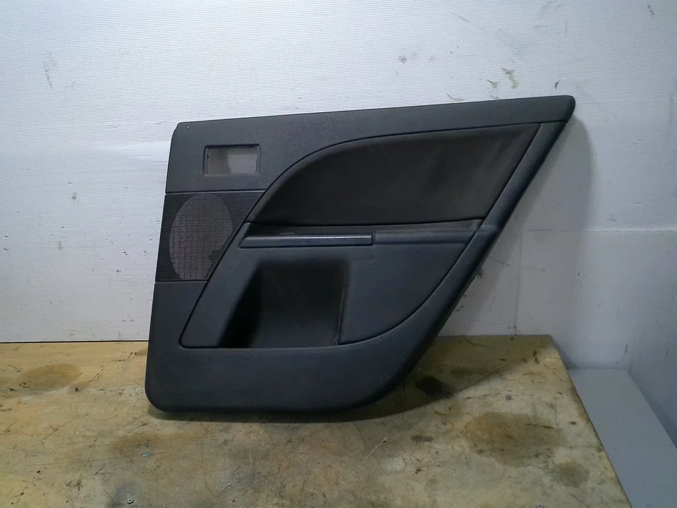 Foto de GUARNECIDO PUERTA TRASERA DERECHA FORD MONDEO BERLINA (GE) 2.0 16V DI TD CAT (116 CV / 85 KW) referencia 1S71F27406EM1CXM