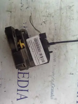 Foto de CERRADURA PUERTA DELANTERA IZQUIERDA RENAULT SCENIC I (JA...) 1.6 16V (107 CV / 79 KW) referencia 7700434604
