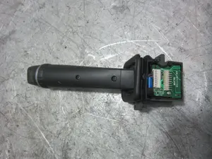 Foto de MANDO LIMPIA VOLVO S60 BERLINA 2.4 Diesel CAT (163 CV / 120 KW) referencia 30739295